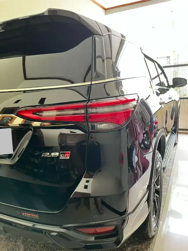 Fortuner 2.8 GR AT km 20rb 2022