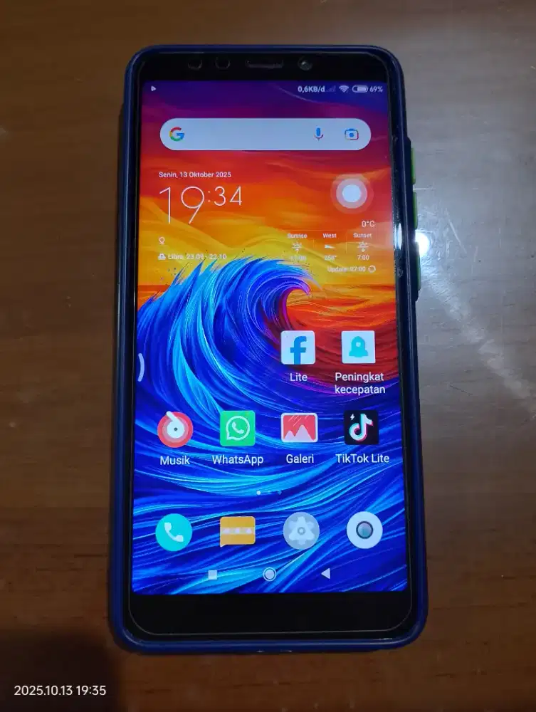 Redmi5 Jual Santai Borma Dago/Cikutra
Lihat Foto Spesifikasi,Deskripsi