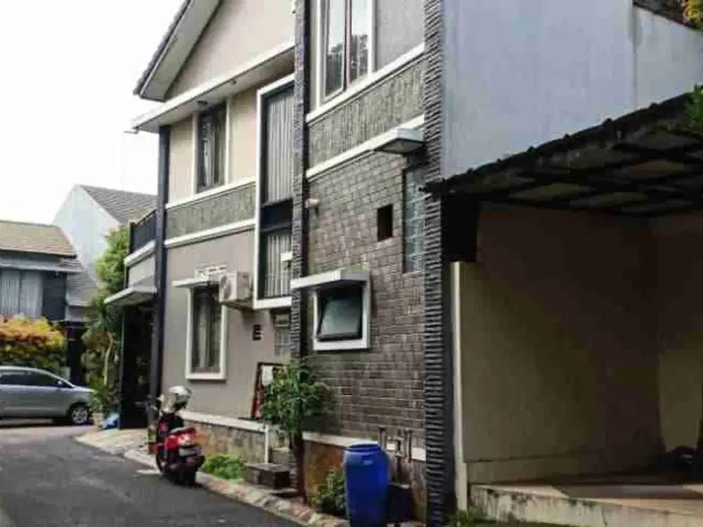 RUMAH 2 LANTAI SEMI FURNISHED DI CIBUBUR RESIDENCE