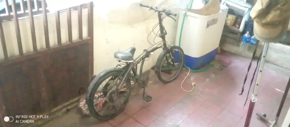 Sepeda lipat murah merk genio