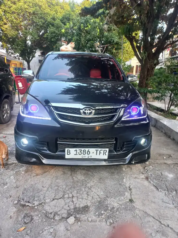 Toyota Avanza 2009 G M/T