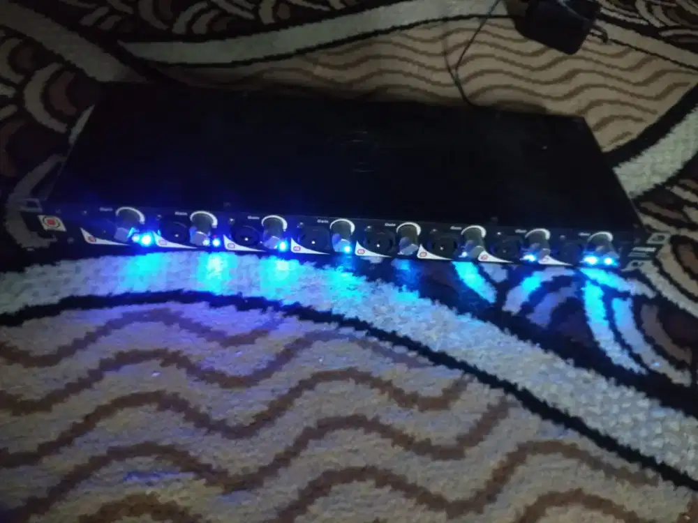 Preamp 8 channel SM PRO