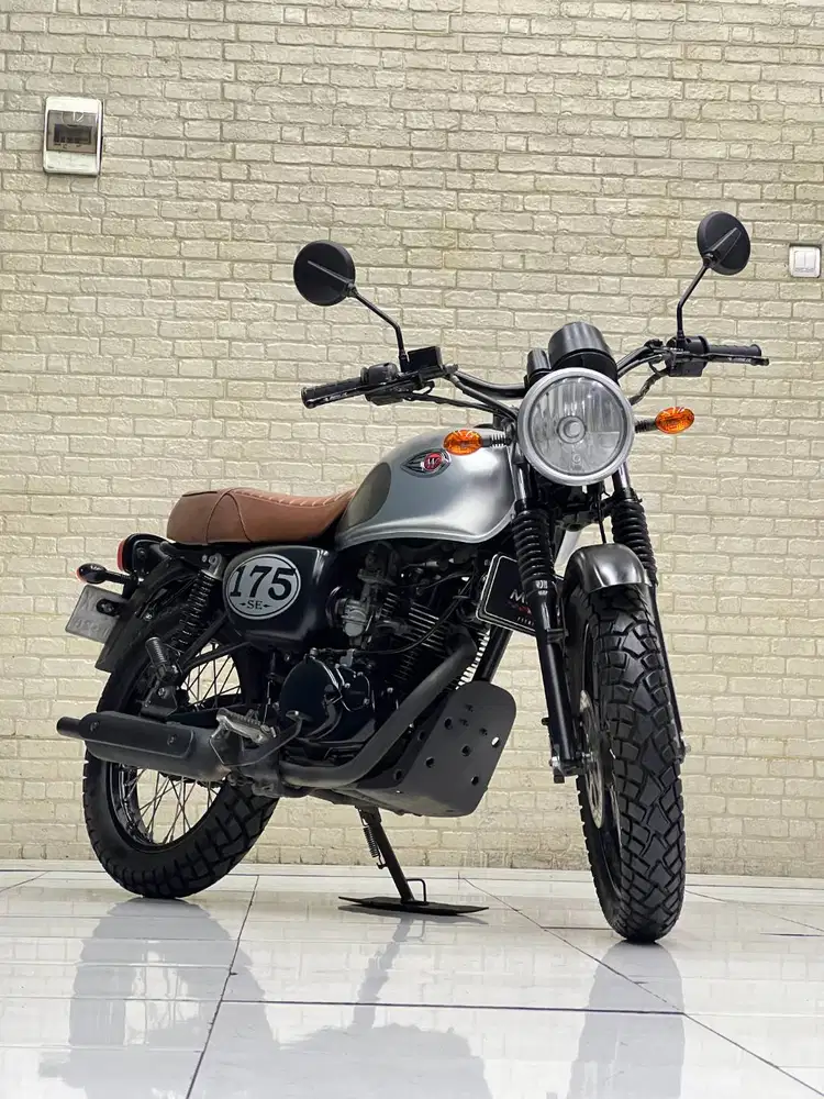 W175 se N Asli murah Berkelas Mustika