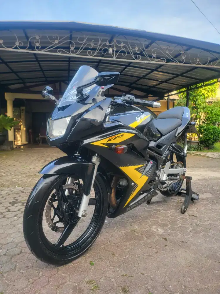 Kawasaki Ninja RR New 150 Superkips 2012 Hitam Surat Lengkap Orisinil