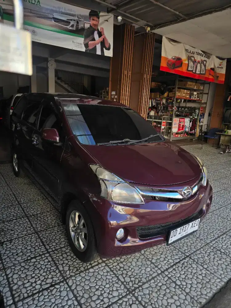 Daihatsu Xenia X 2012