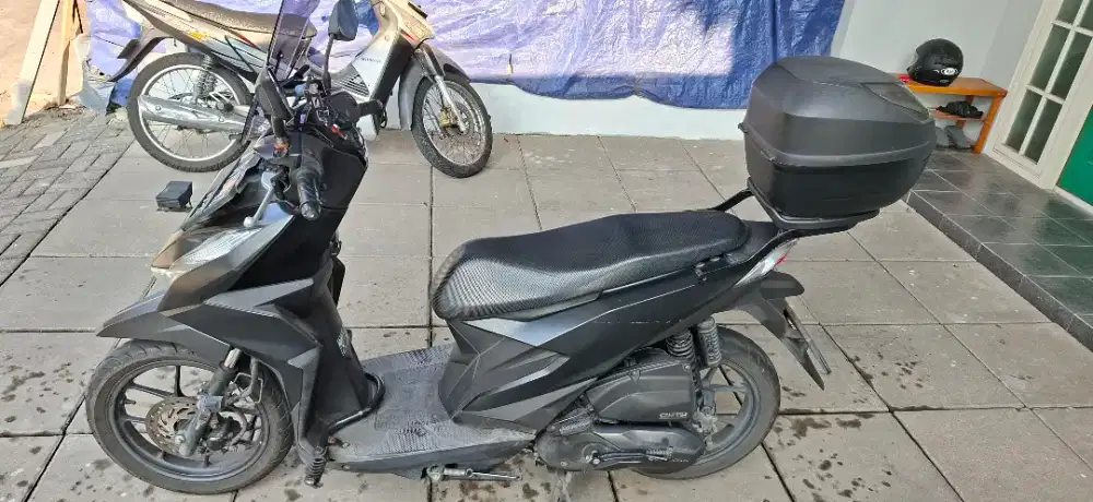 Honda Beat Dlx + Bonus NHK Full Face Dobel Visor Mark 1 XL BRAND NEW