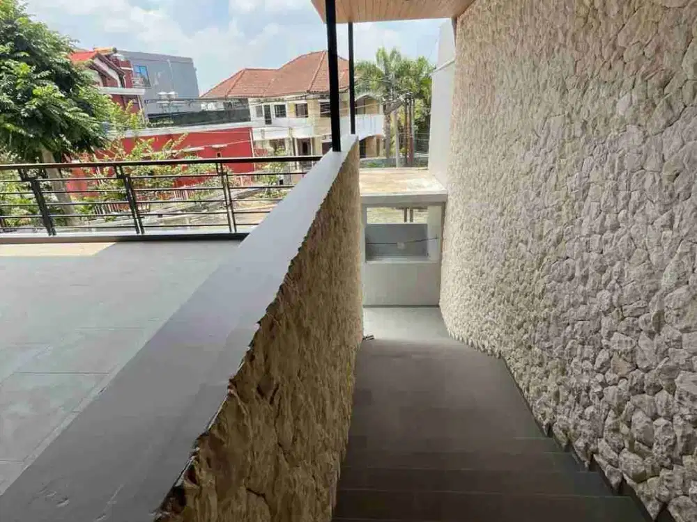 termurah! rumah lux pool furnish setiabudi regency bandung utara