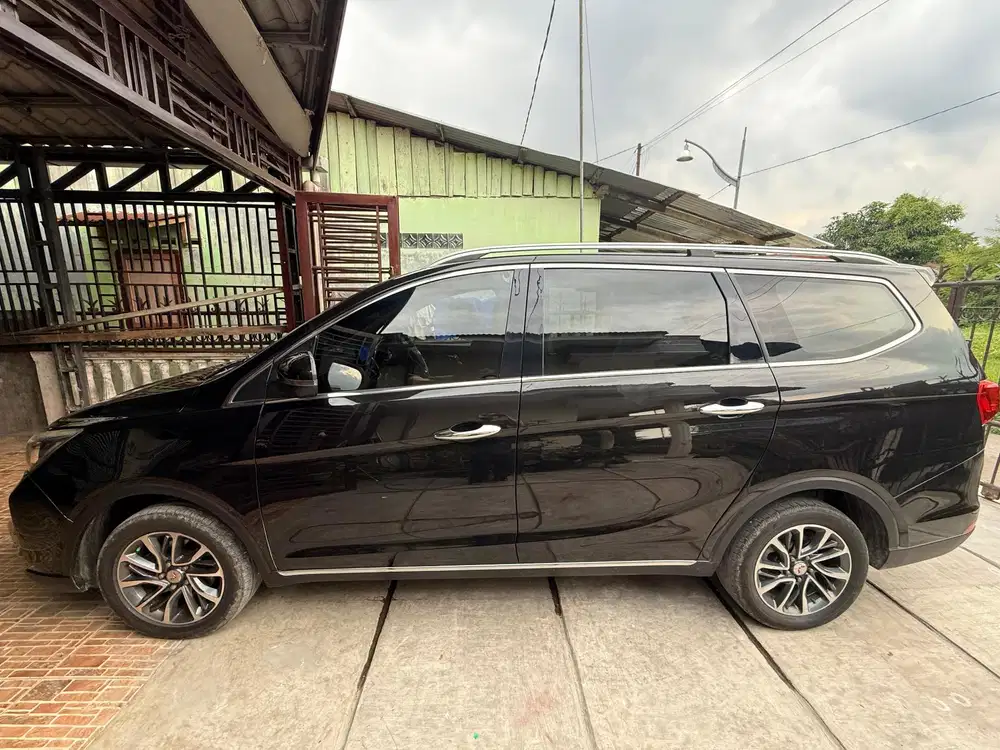 Wuling Cortez 2018 Bensin