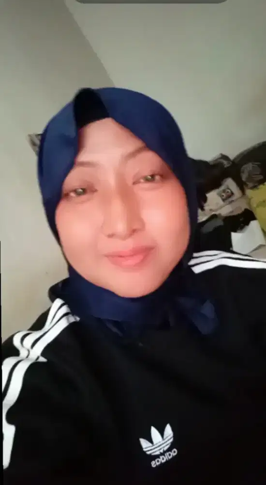 Mencari pekerjaan jagain anak kecil