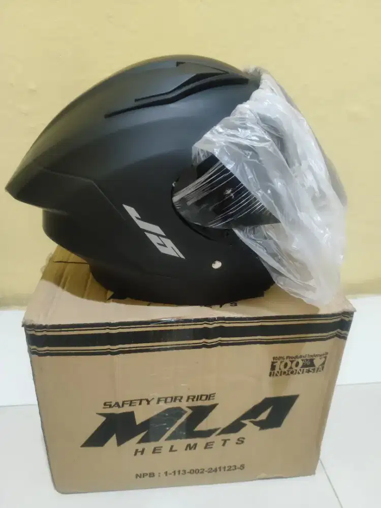 Helm Half Fast J5 Hitam Dopp L