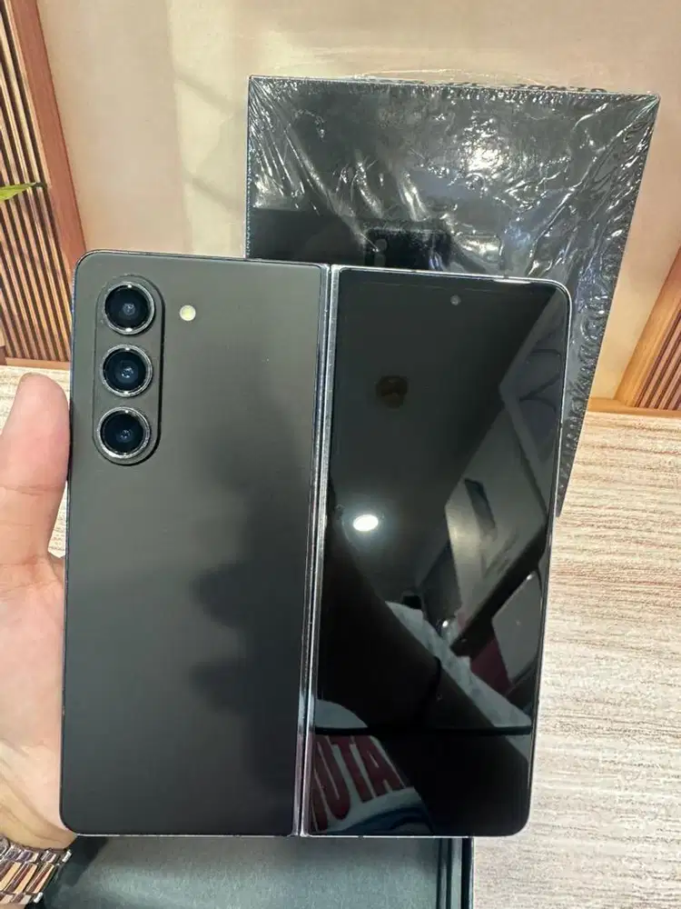 Samsung Galaxy Z Fold 5 12/256GB Black
