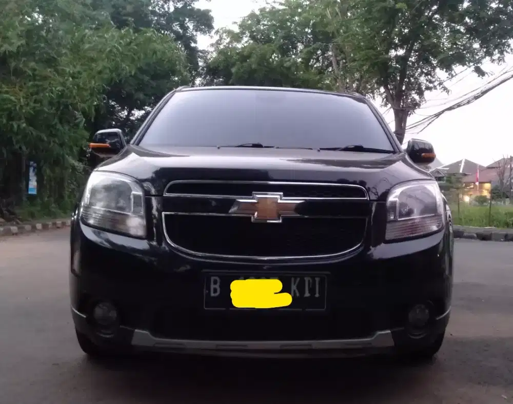 Chevrolet Orlando 1.8 LT 2015 Hitam AT Terawat
