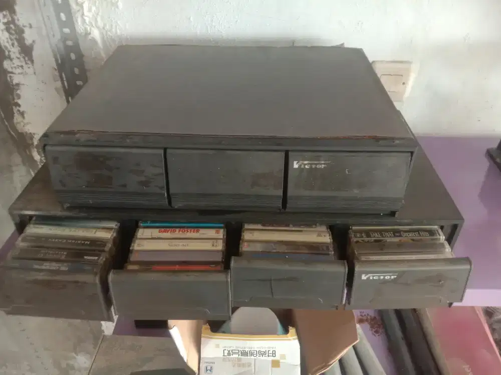 Box Tempat Kaset Jadul