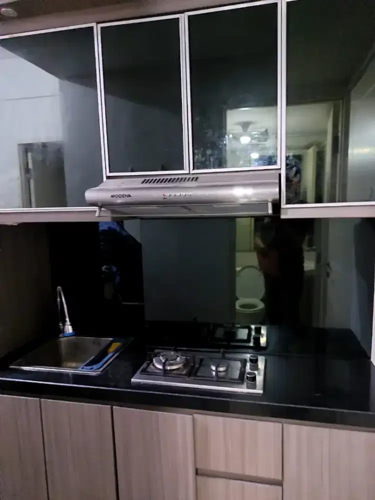 08. Disewakan apartemen tanglin 2 BR full furnish cantik dan bersih