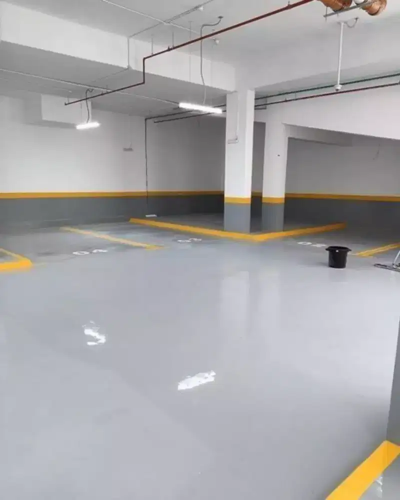 Tukang cat lantai epoxy