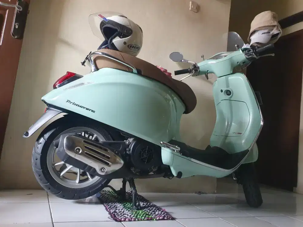Vespa Primavera 2022