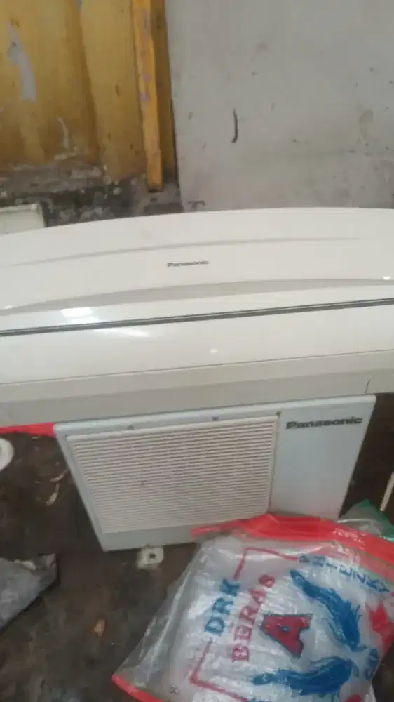 AC bekas murmer