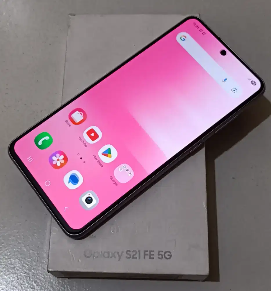 Samsung s21 FE 5G ram 8/256gb lengkap mulus terawat normal semua