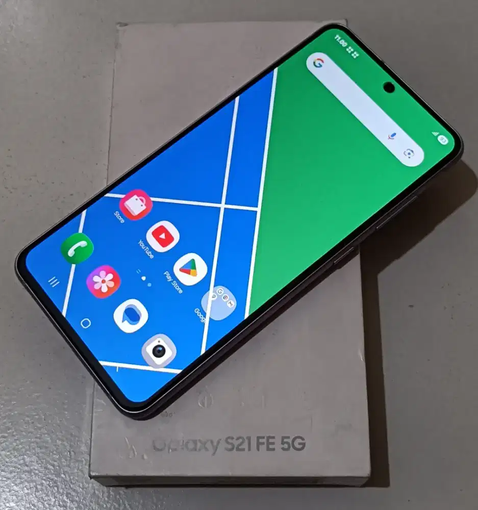 Samsung s21 FE ram 8/256gb android 15 lengkap mulus terawat