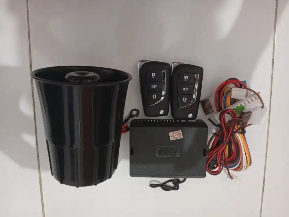 Alarm mobil anti maling + remote