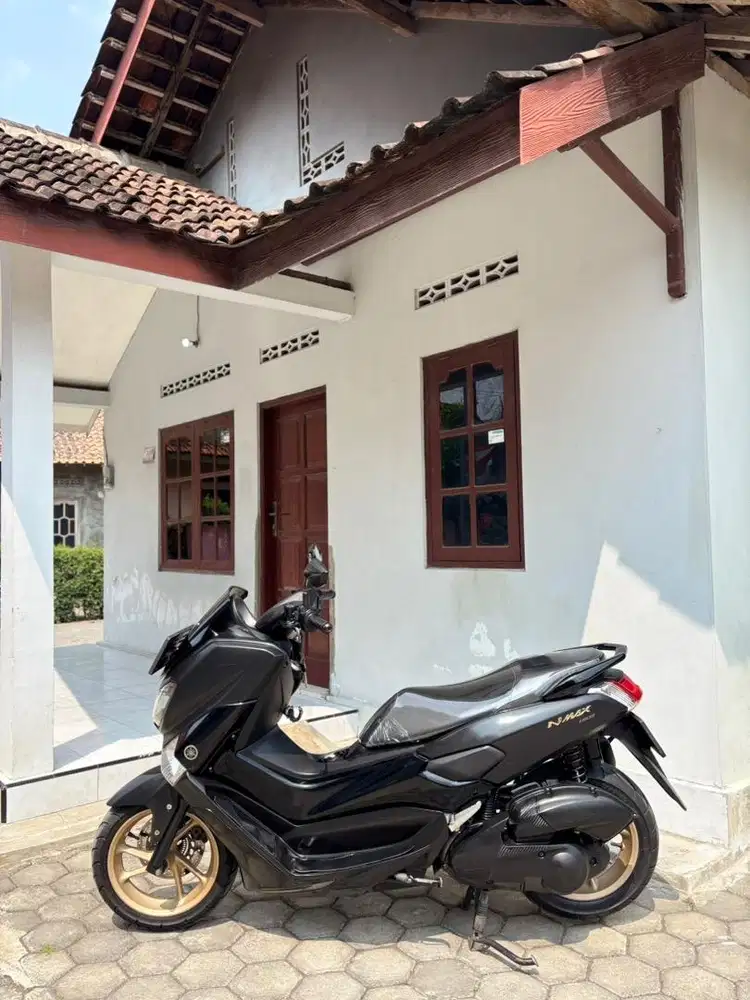 Yamaha Nmax 2019 hitam doff murah