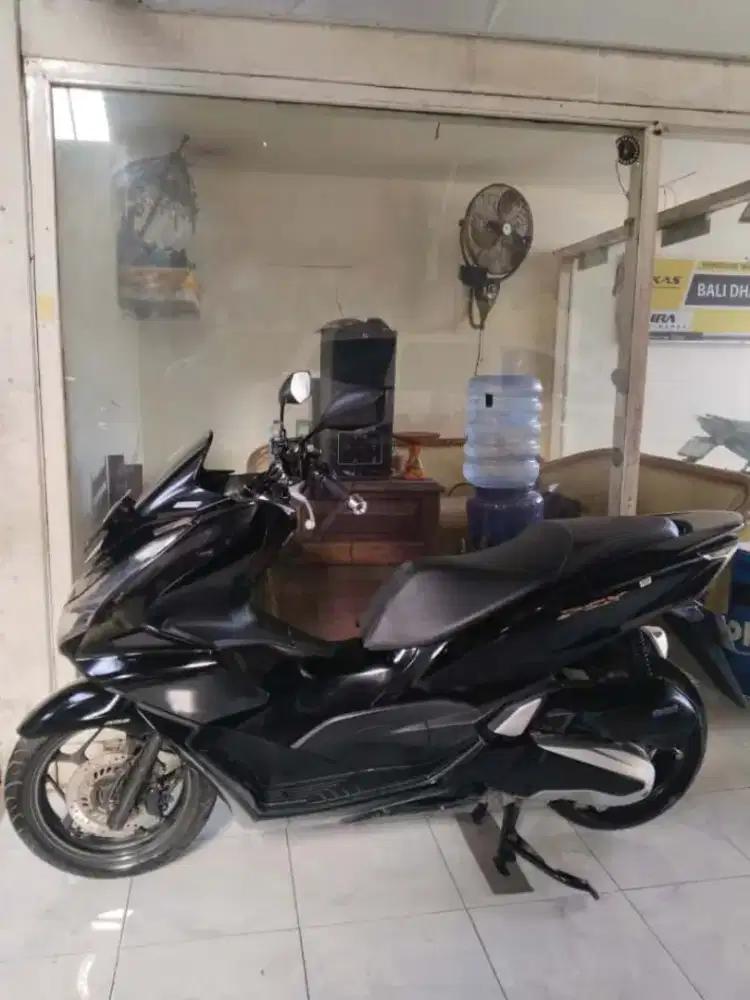 Dp 500 RB PCX ABS thn. 2021 cash. Bali dharma motor