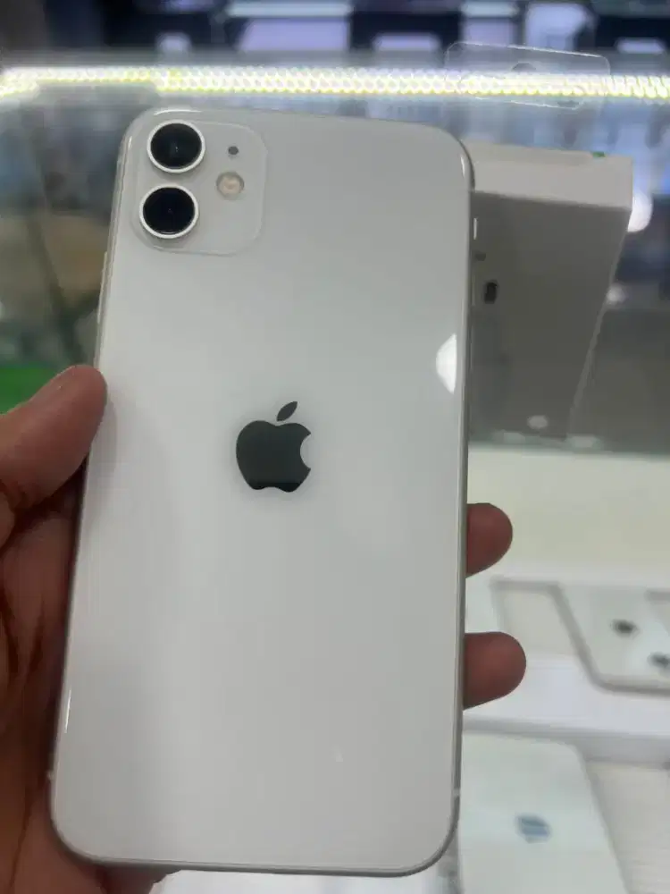 IPHONE 11 128 BEACUKAI (TERDAFTAR) WHITE BH 100%