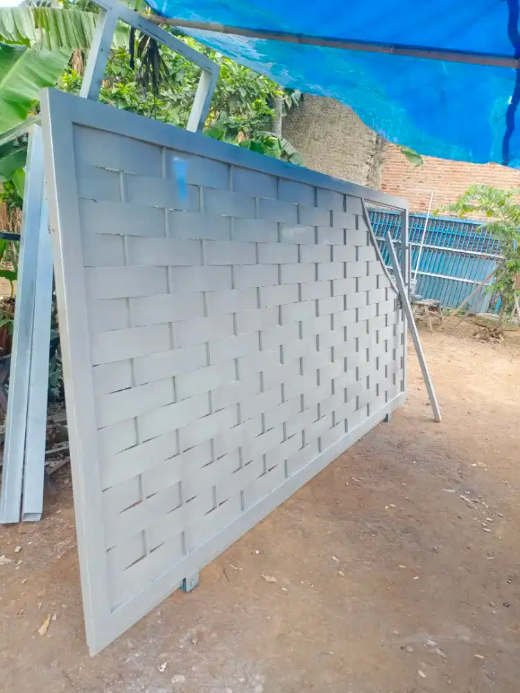 Bengkel las Lampung tralis kanopi tangga pintu pagar balkon