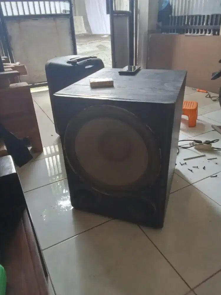 Service speaker aktif roadmaster dan merek lainnya bisa selesai