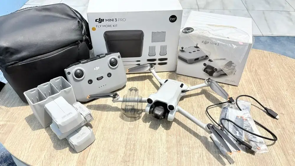 DJI MINI 3 PRO FLY MORE COMBO!!!