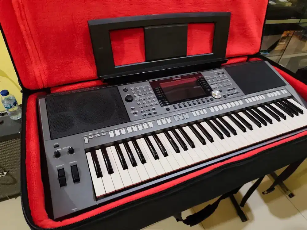 Keyboard Yamaha PSR S970