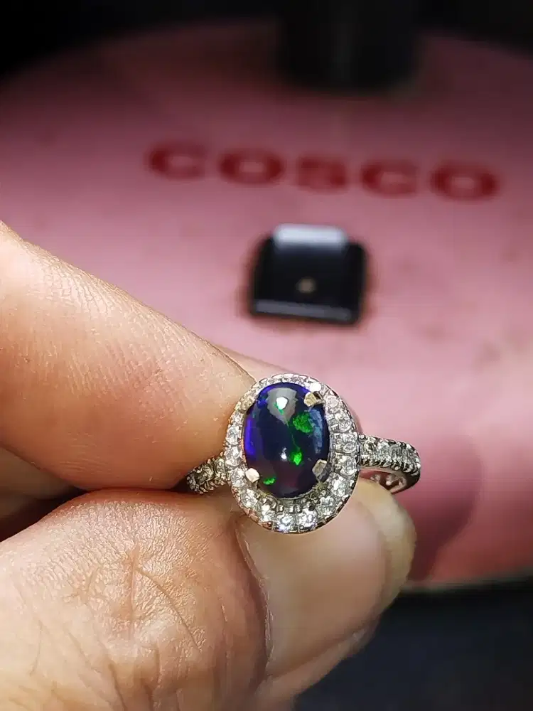 CINCIN BLACK OPAL AFRIKA LADIES RING PLUS MEMO