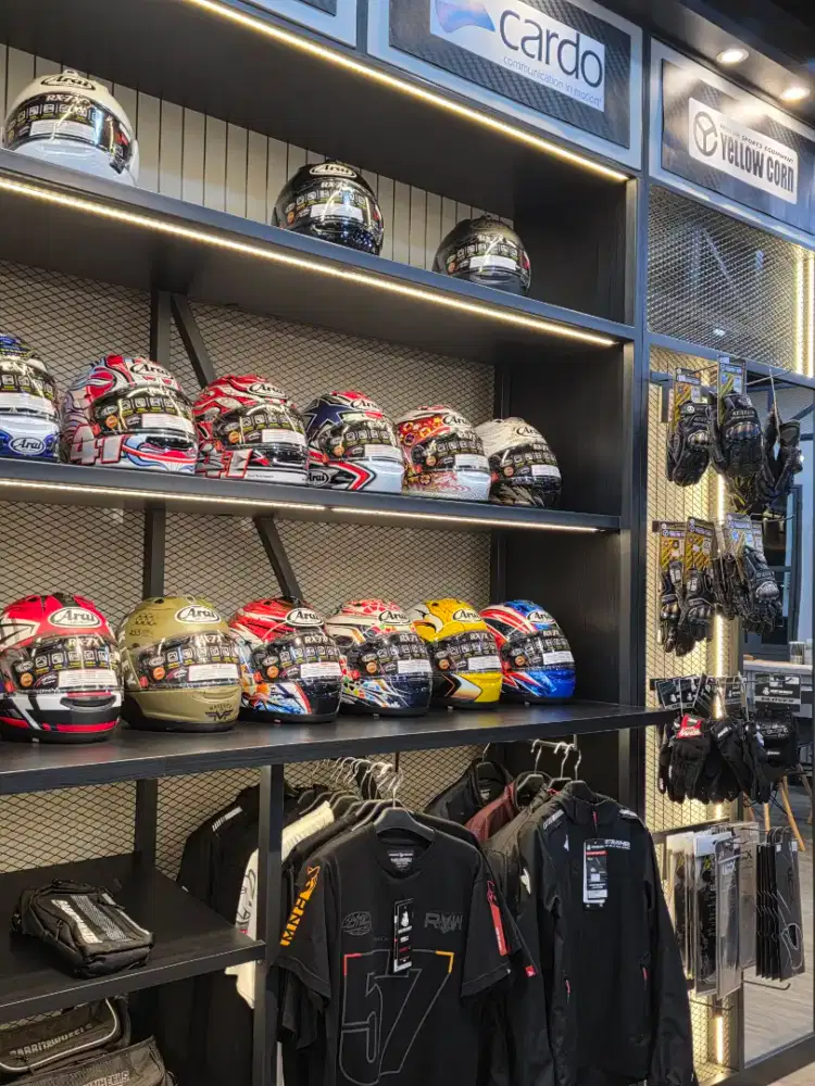 Dibutuhkan Shopkeeper Toko Apparels Motor