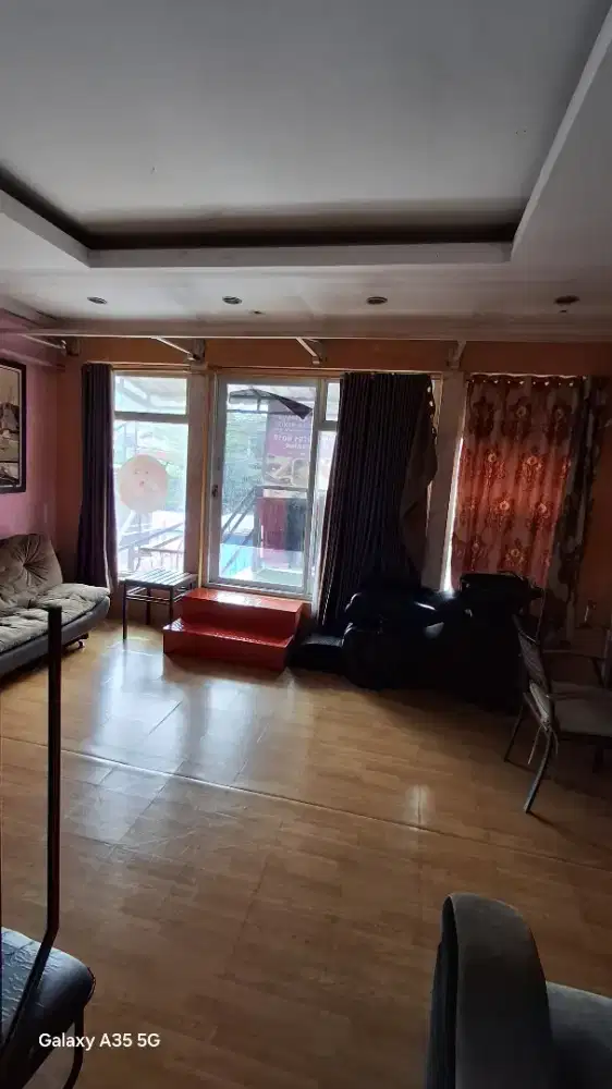 Dicari capster salon yang mau kerja,pengalaman dididik