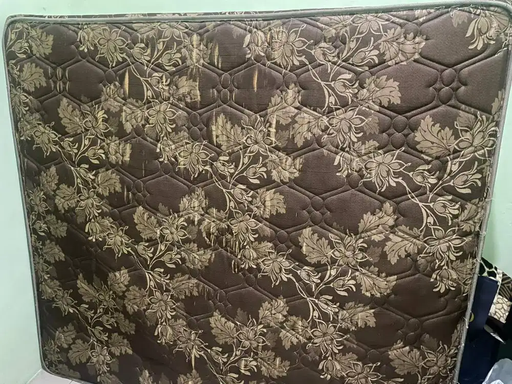 Kasur Central Deluxe