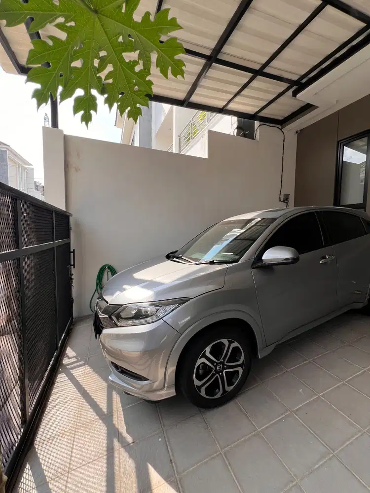 dijual cepat mobil HRV 2016