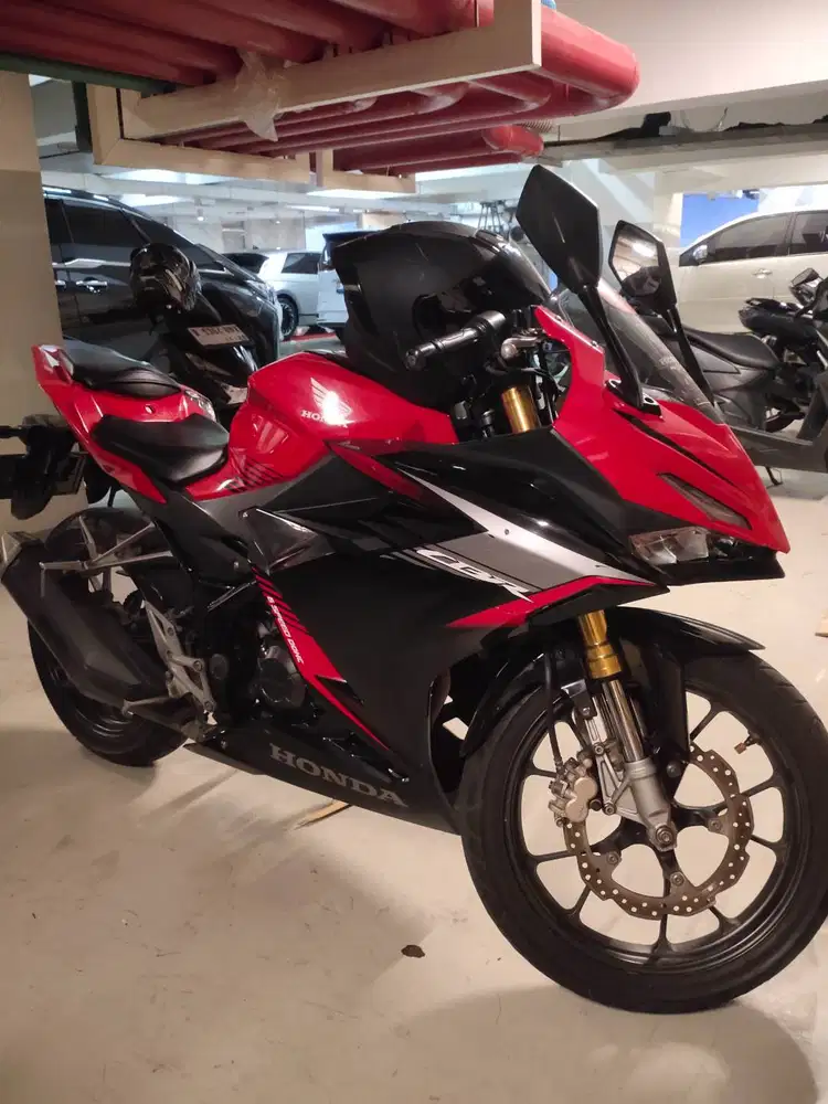 Di jual Honda CBR 150