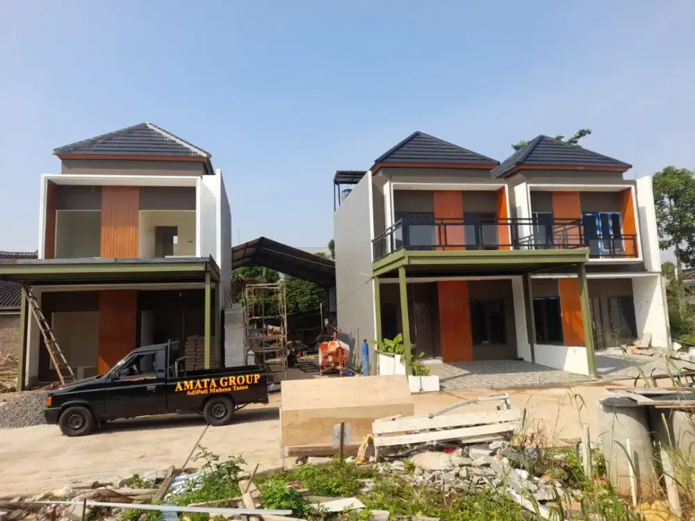Townhouse mewah pinggir jalan raya Jatiwarna Unit Ready Stok