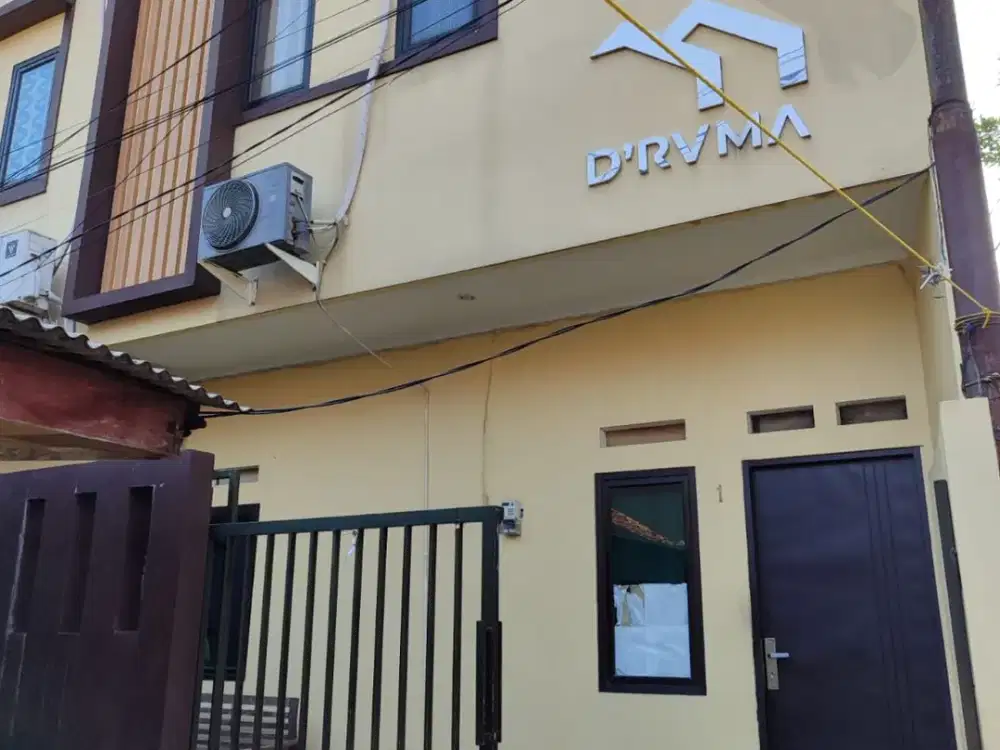 Rumah 2 Lantai dekat Kampus UPN Pondoklabu, Jakarta Selatan