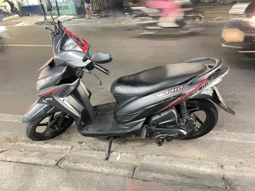Vario 110 tahun 2016 pgm-fi