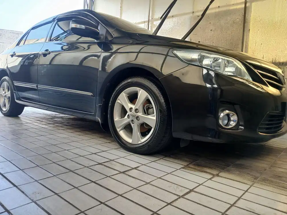 Toyota Corolla Altis 2011 Bensin