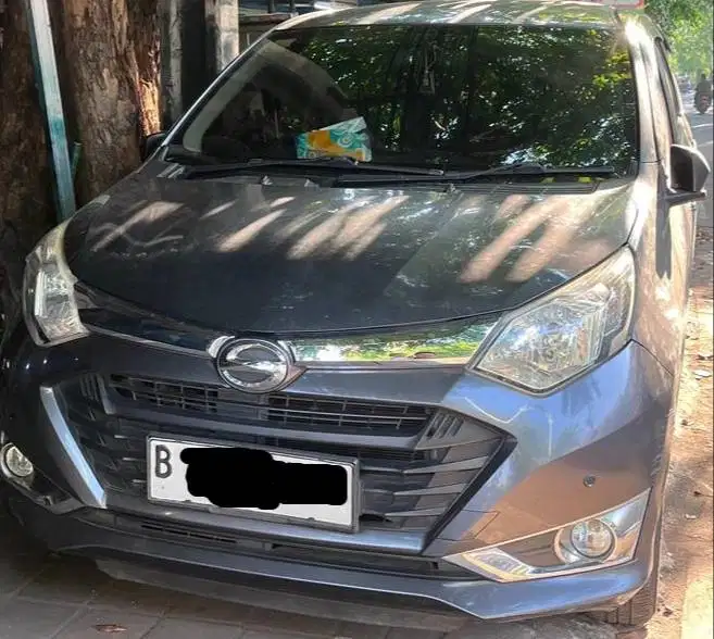 dijual Daihatsu Sigra Type R deluxe Matic Tahun 2017