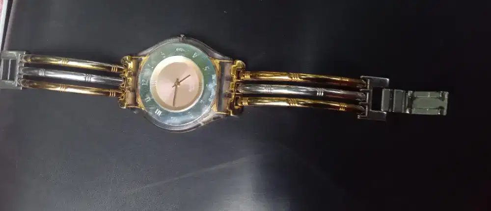 Swatch Tri-Gold SFK240
