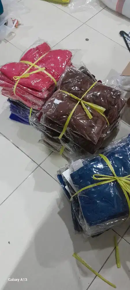 Celana scuba bahan tebal