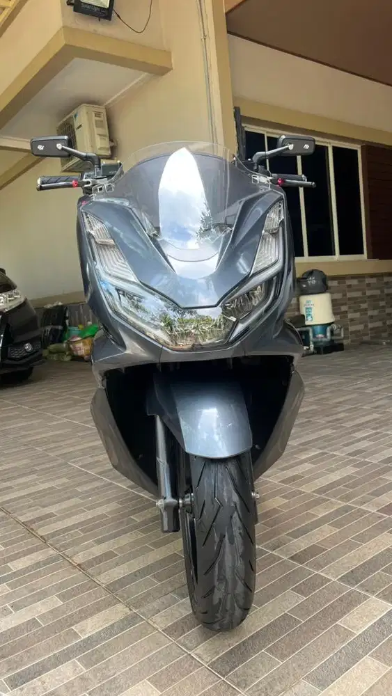 Honda PCX 160 grey