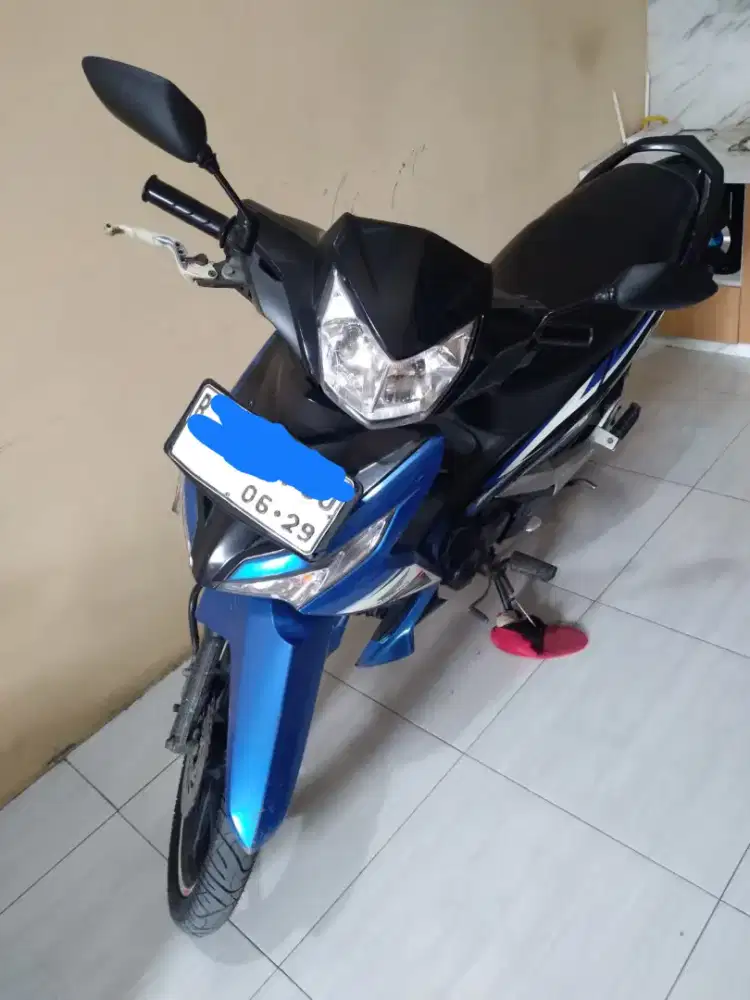 Motor Supra 125