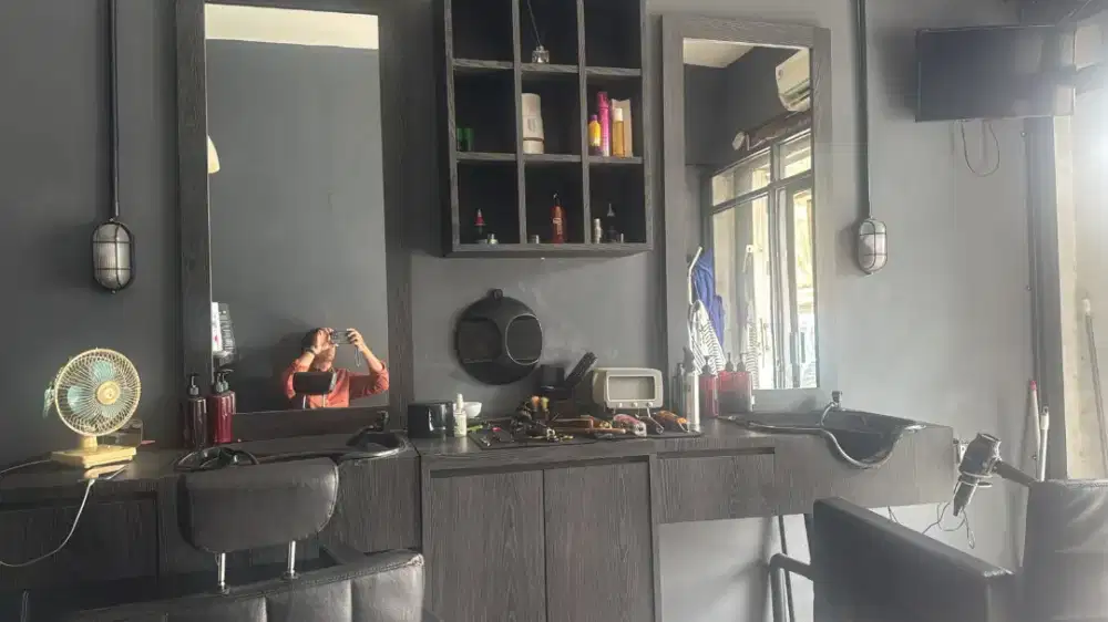 Take over barbershop