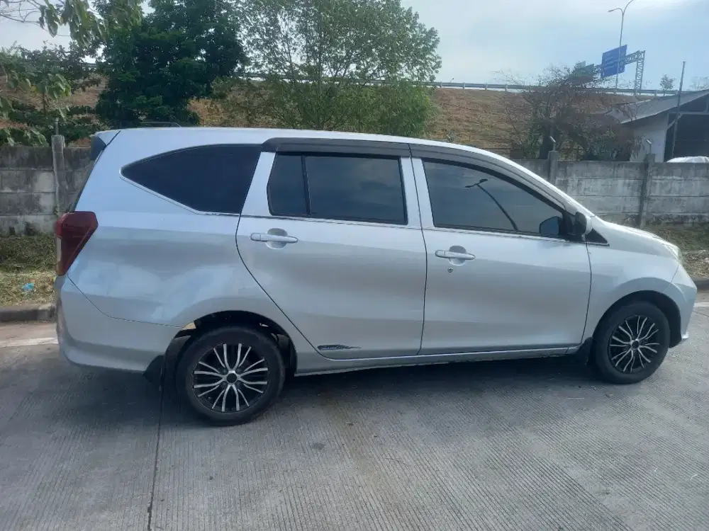 Sigra x 1.2 pmk 2020