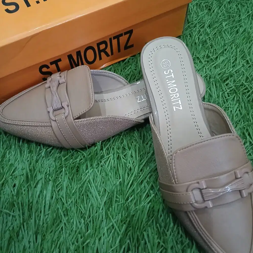 Sepatu Wanita St Moritz Size 36