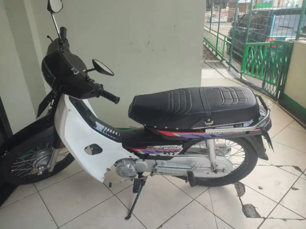 Astrea legenda tahun 2002